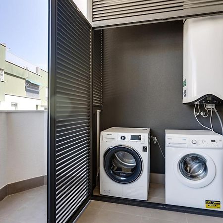 Moderno Apartamento Scandic, Playa Del Cura ตอร์เรเวียคา ภายนอก รูปภาพ