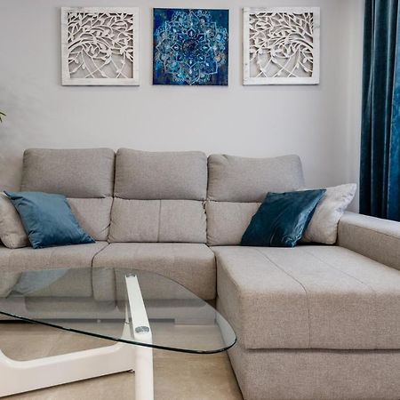 Moderno Apartamento Scandic, Playa Del Cura ตอร์เรเวียคา ภายนอก รูปภาพ