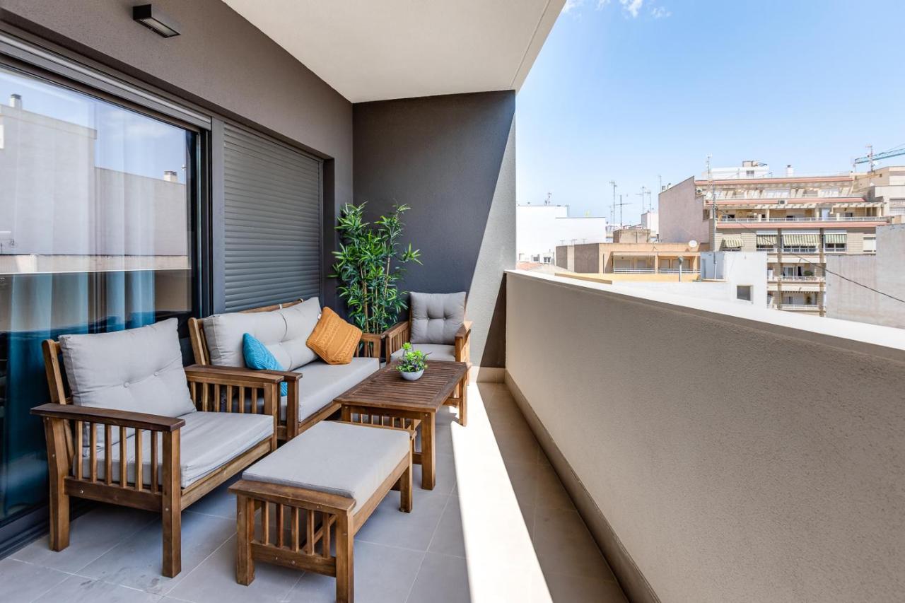 Moderno Apartamento Scandic, Playa Del Cura ตอร์เรเวียคา ภายนอก รูปภาพ