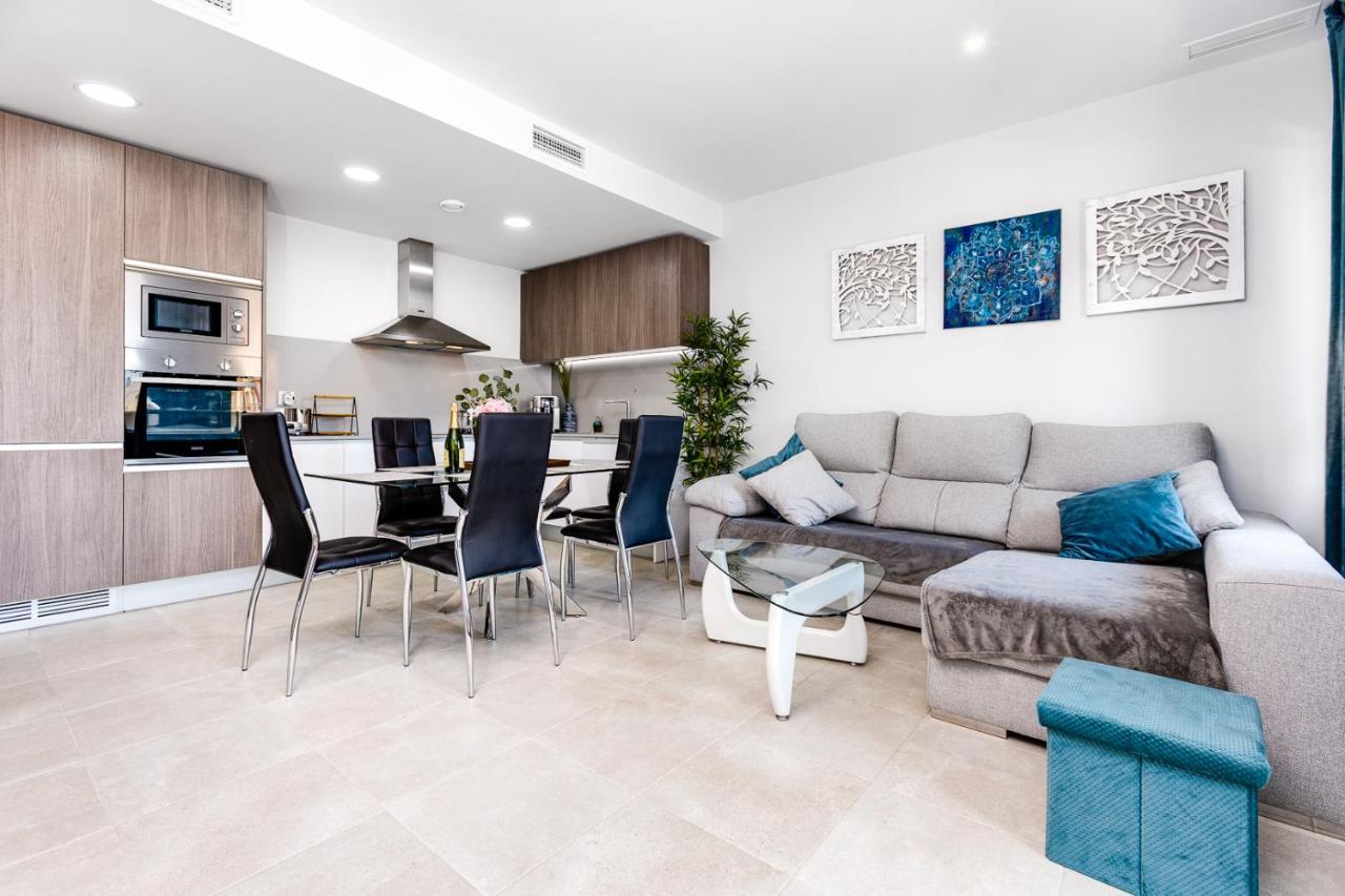 Moderno Apartamento Scandic, Playa Del Cura ตอร์เรเวียคา ภายนอก รูปภาพ