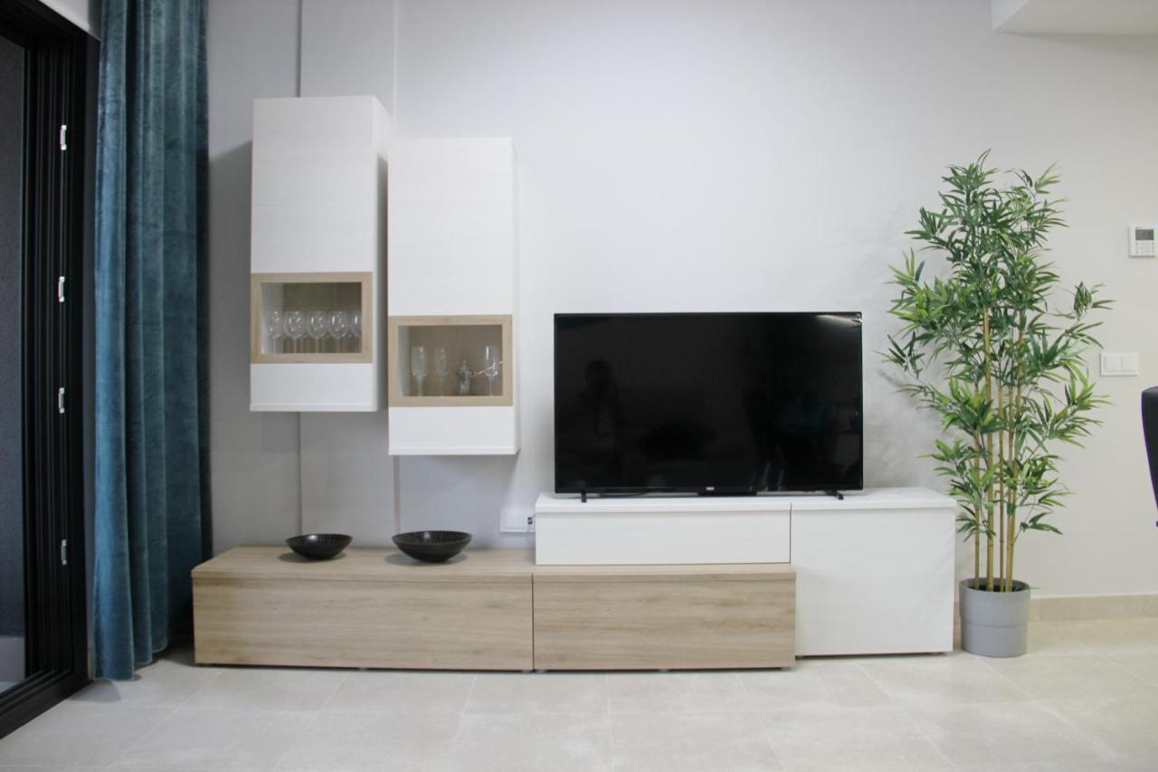 Moderno Apartamento Scandic, Playa Del Cura ตอร์เรเวียคา ภายนอก รูปภาพ