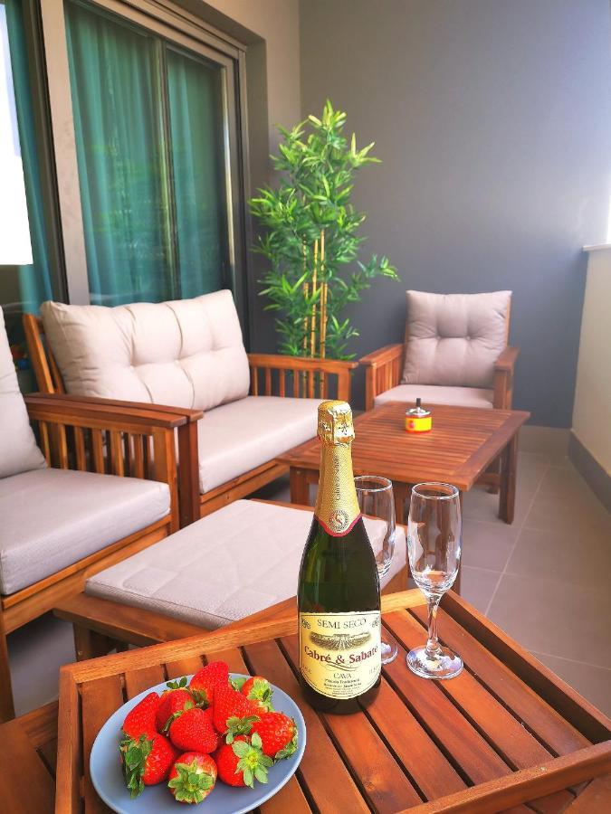 Moderno Apartamento Scandic, Playa Del Cura ตอร์เรเวียคา ภายนอก รูปภาพ